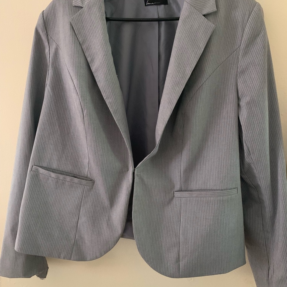 Plus women’s work suit, blazer AND pants - Picture 2 of 5